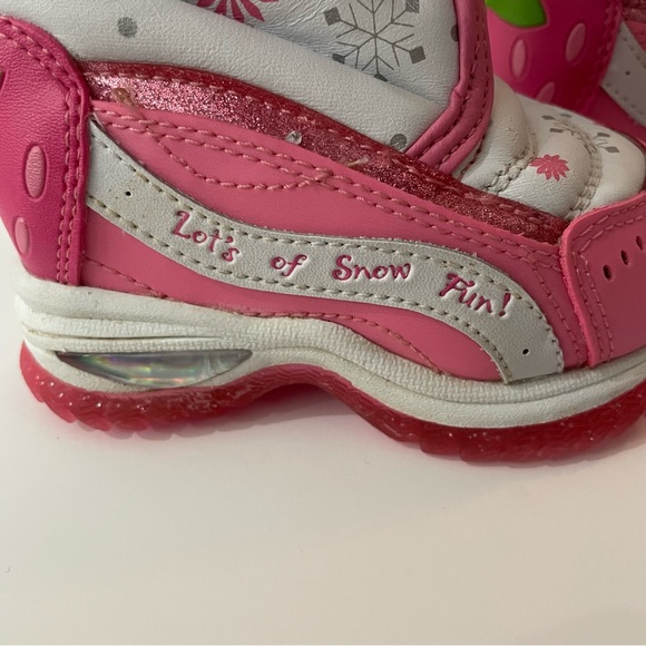 RARE Vintage Strawberry Shortcake Winter Snow Boots Toddler Size 5 - Picture 7 of 16